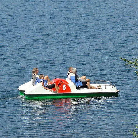 Hotel Gite-hotel La Cabourne