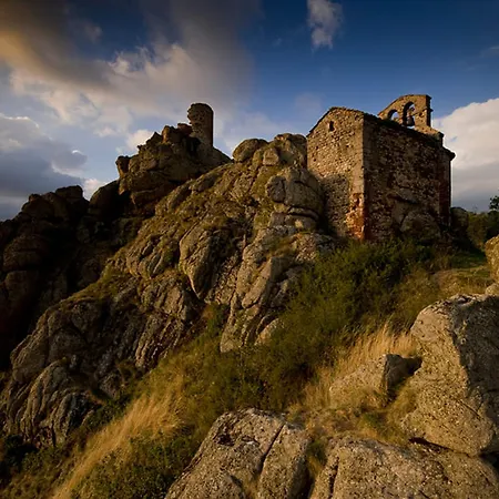 Hotel Gite-hotel La Cabourne